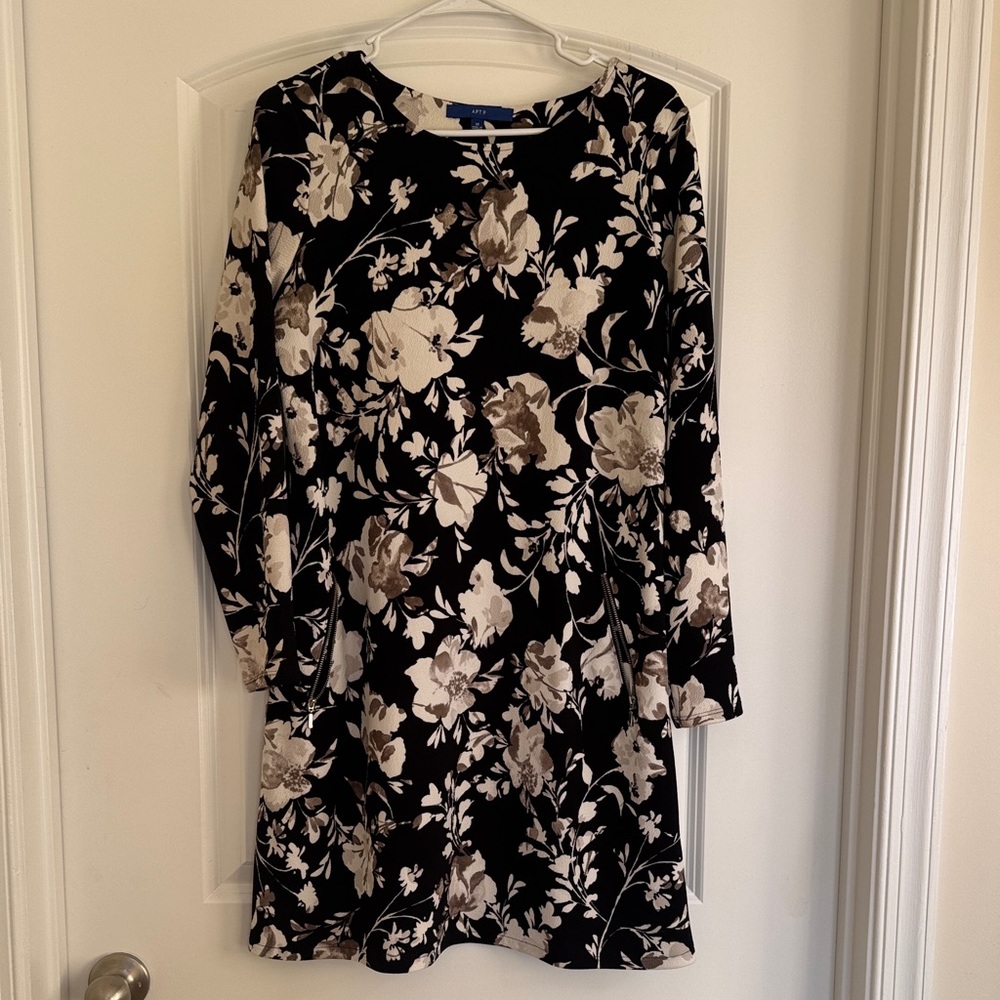 Apt. 9 Black and Cream Floral Long Sleeve Dress